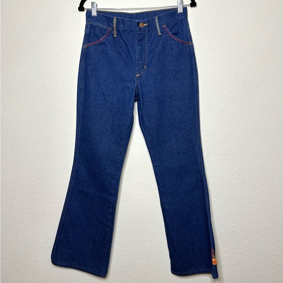 70s Vintage Wrangler Hand Embroidered Boot Cut Jeans - Picture 13 of 16